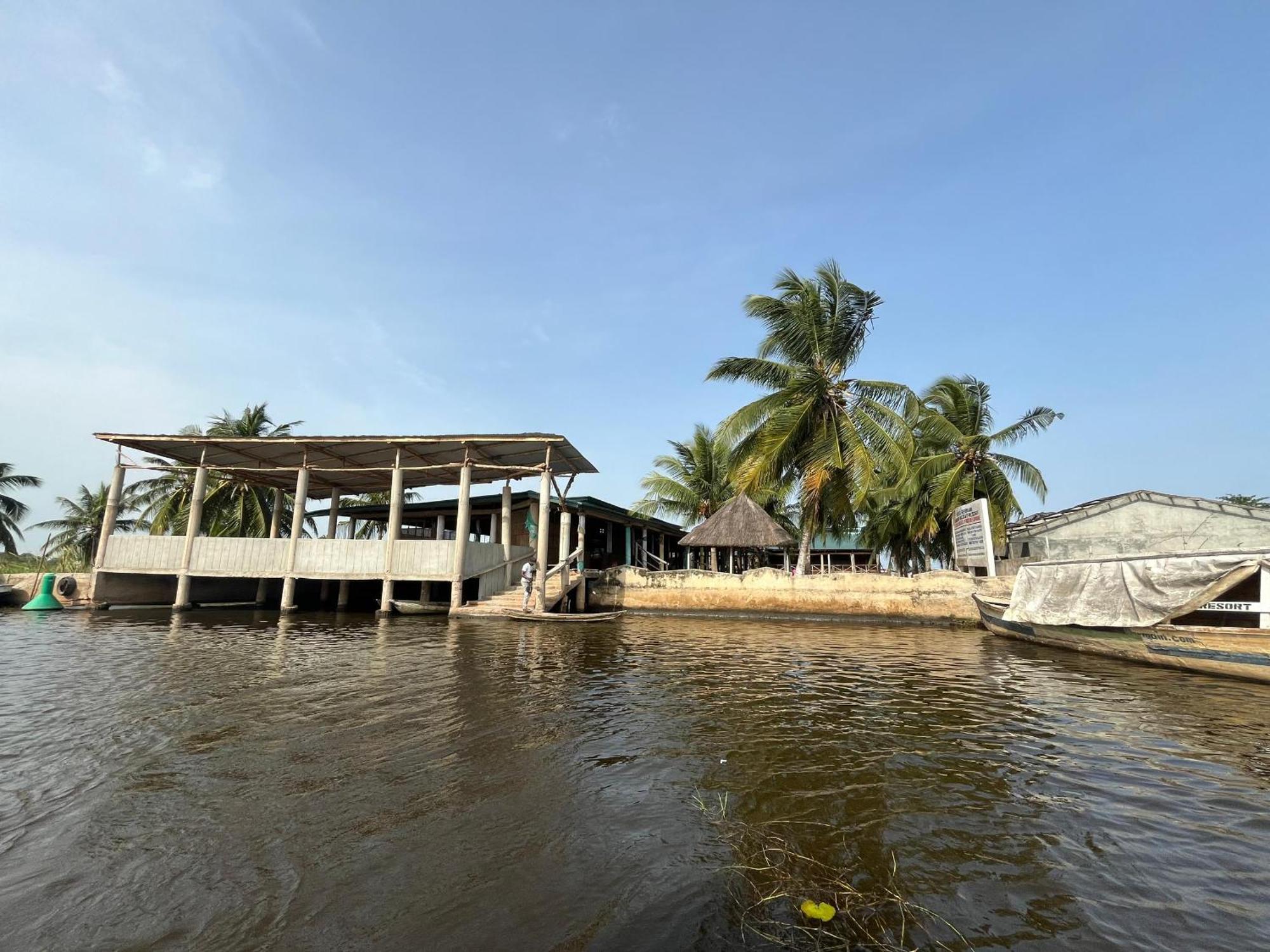 Hotel Germain - Ganvie Holiday Resort ภายนอก รูปภาพ